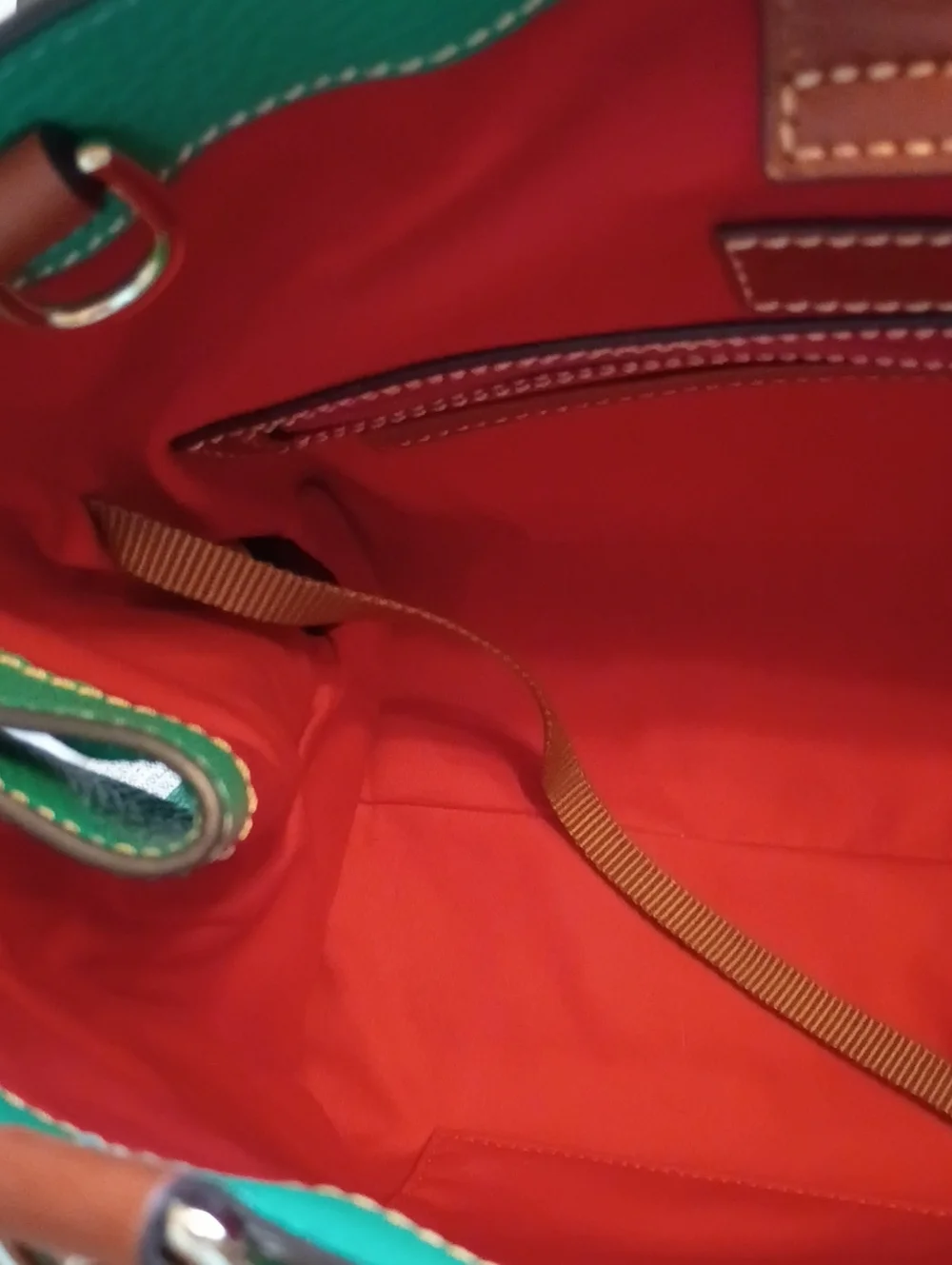 Dooney & Bourke excellent comes
